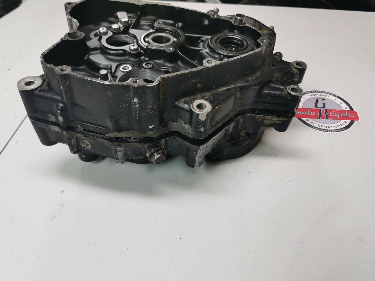 Suzuki PE175 1982 right left crankcase crank case 1983 1984