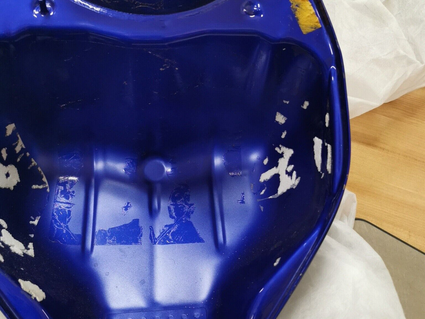 Yamaha 1999 2000 2001 2002 YZF600 YZFR6 R6 FUEL TANK