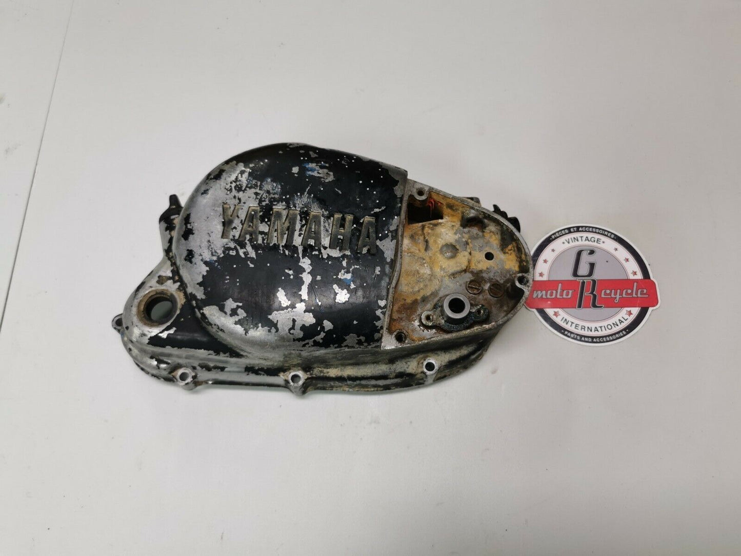 Yamaha DT100 1976 right crankcase clutch cover DT175 1974 1975