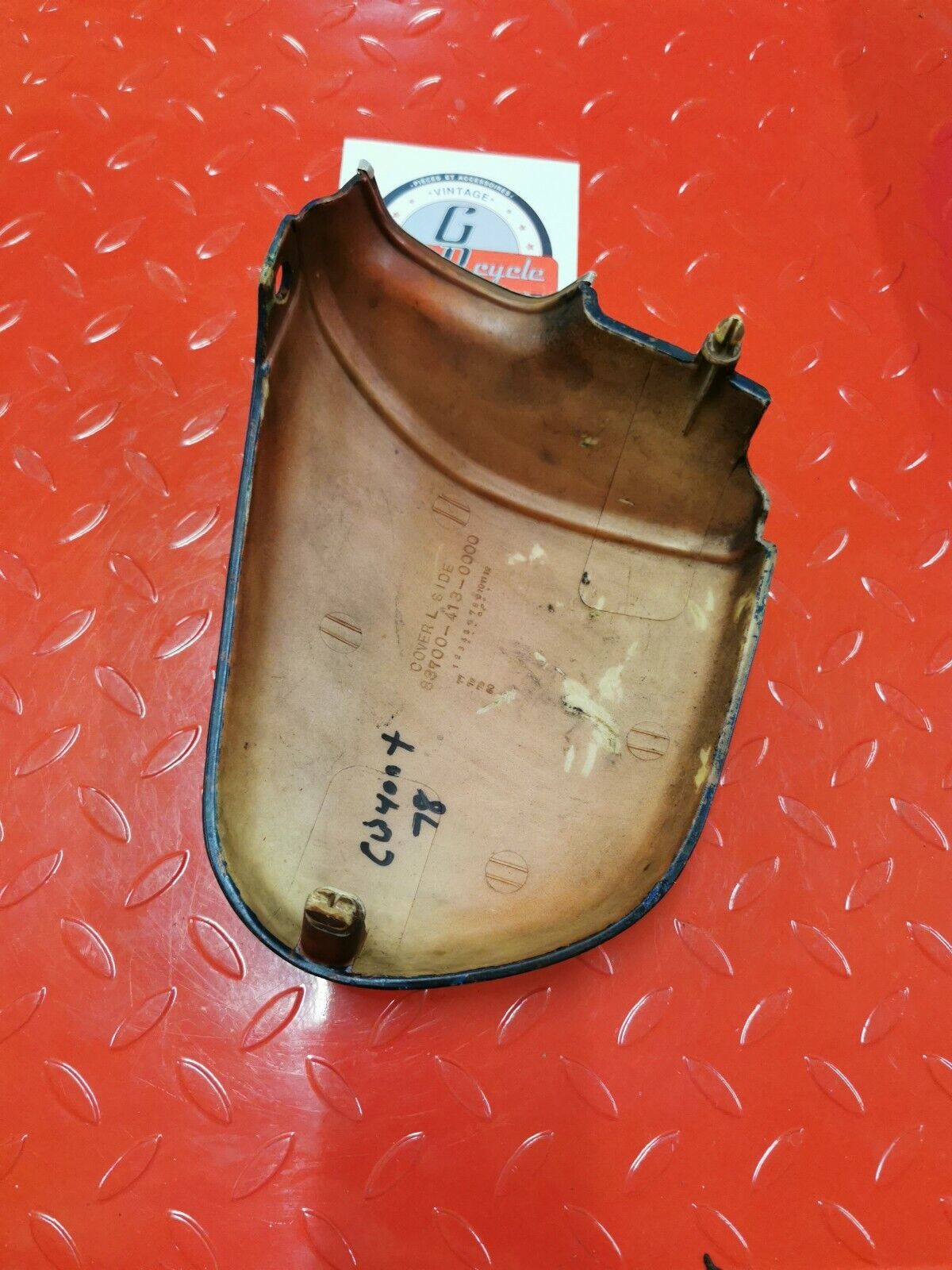 Honda CB400T hawk 1978 left side cover panel fairing