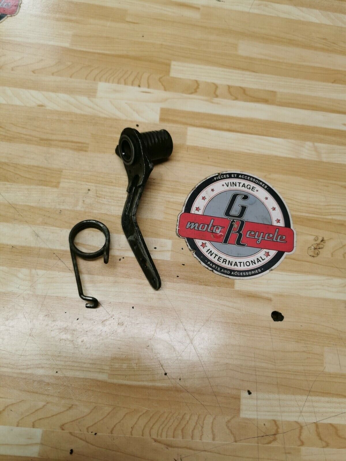Yamaha IT125 1980 rear swingarm arm drive chain tensioner guide MX175 DT125 2