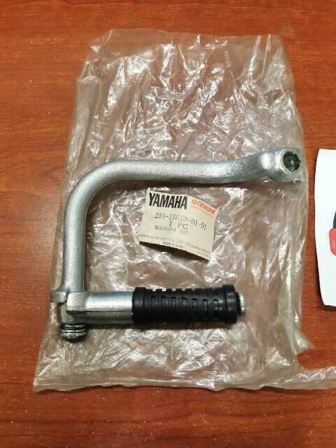 NOS Yamaha 1980 FS1DX FS1 KICK CRANK 283-15620-01-91 SUB 283-15620-01-00 Y118