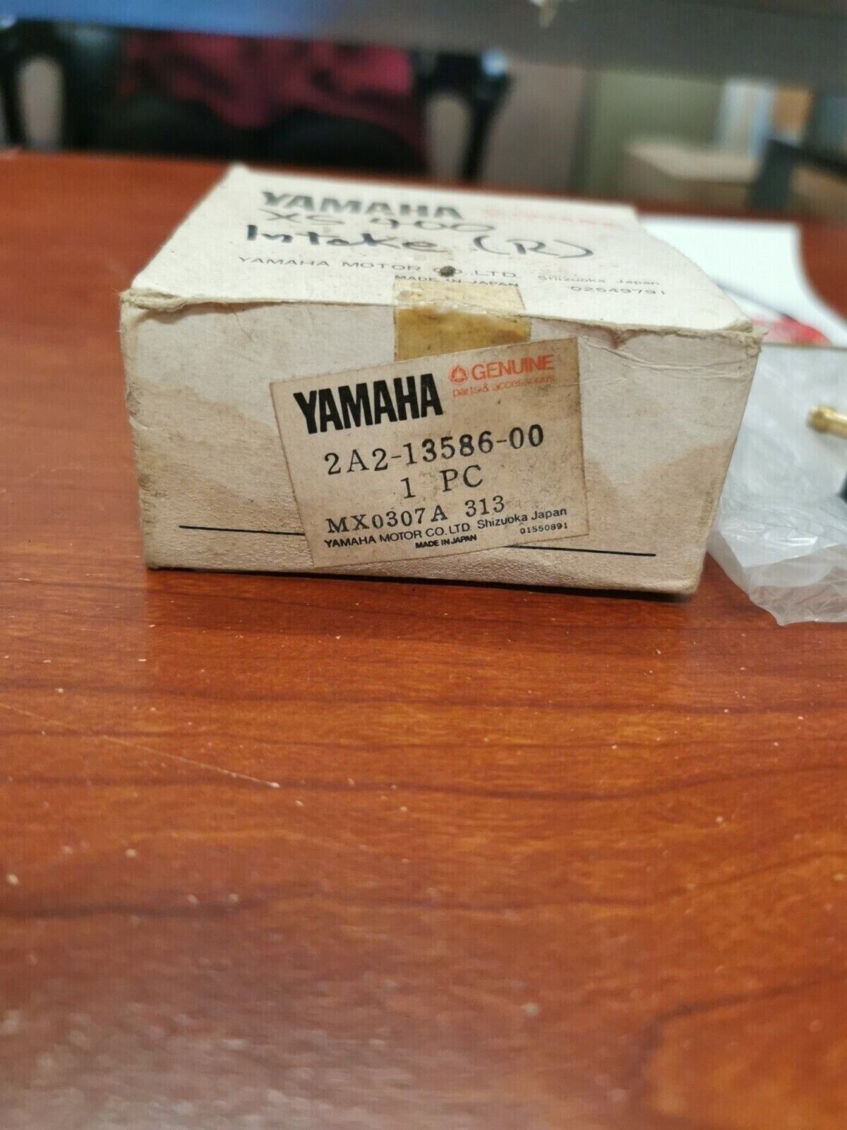 NOS Yamaha 1977 - 1982 XS400 CARBURETOR JOINT 2A2-13586-00-00 Y86