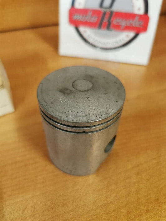 NOS YAMAHA YB100 1987 PISTON STD 2N3-11636-02 Y45