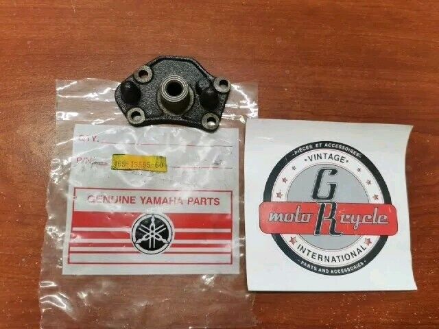 NOS Yamaha 1974 FS1F INTAKE JOINT 469-13555-60-00 Y144