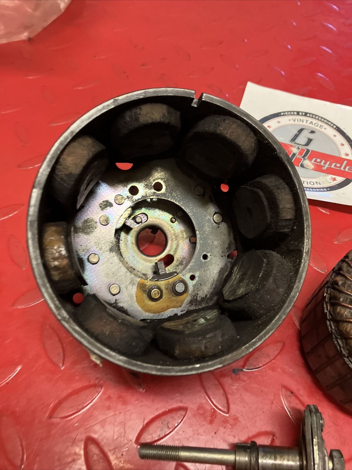 Yamaha U7E 1972 V70 starter stator generator armature assy governor