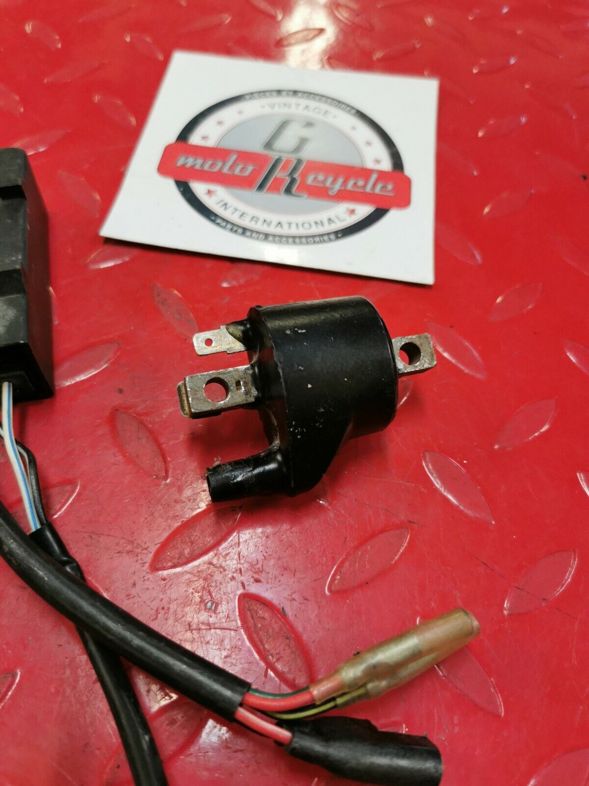 Suzuki RM125 1987 CDI unit ignition control module ECU coil 1988 33410-12C00