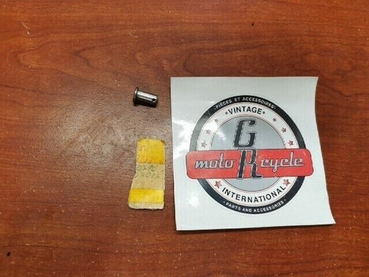 NOS Yamaha CLEVIS PIN 156-27229-00-00 SUB 90240-08013-00 SUB 307-18118-00-0 Y109