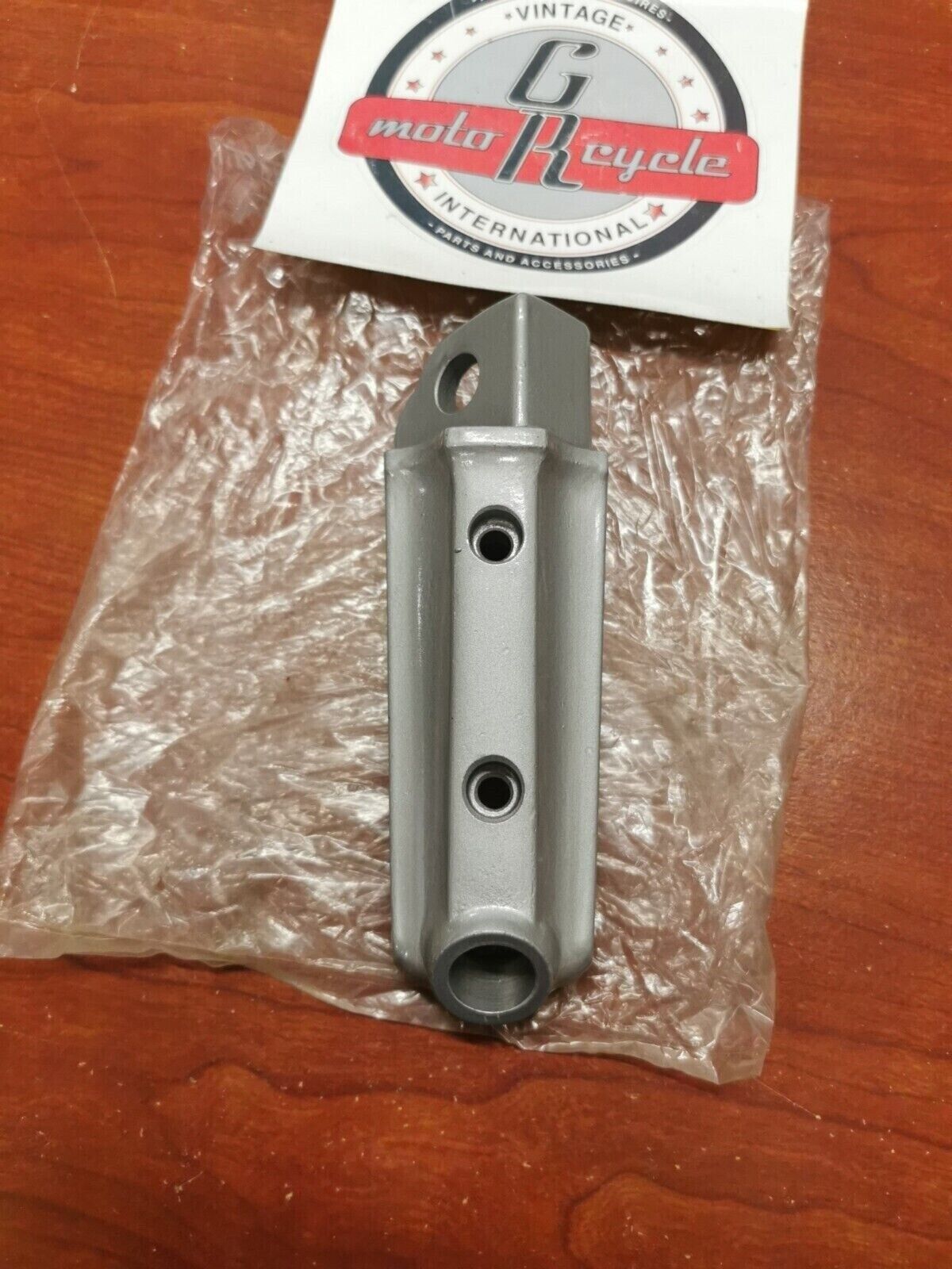 NOS Kawasaki ZX600 ZX900 ZX1000 FRONT LEFT STEP FOOTREST 34028-1119 K34