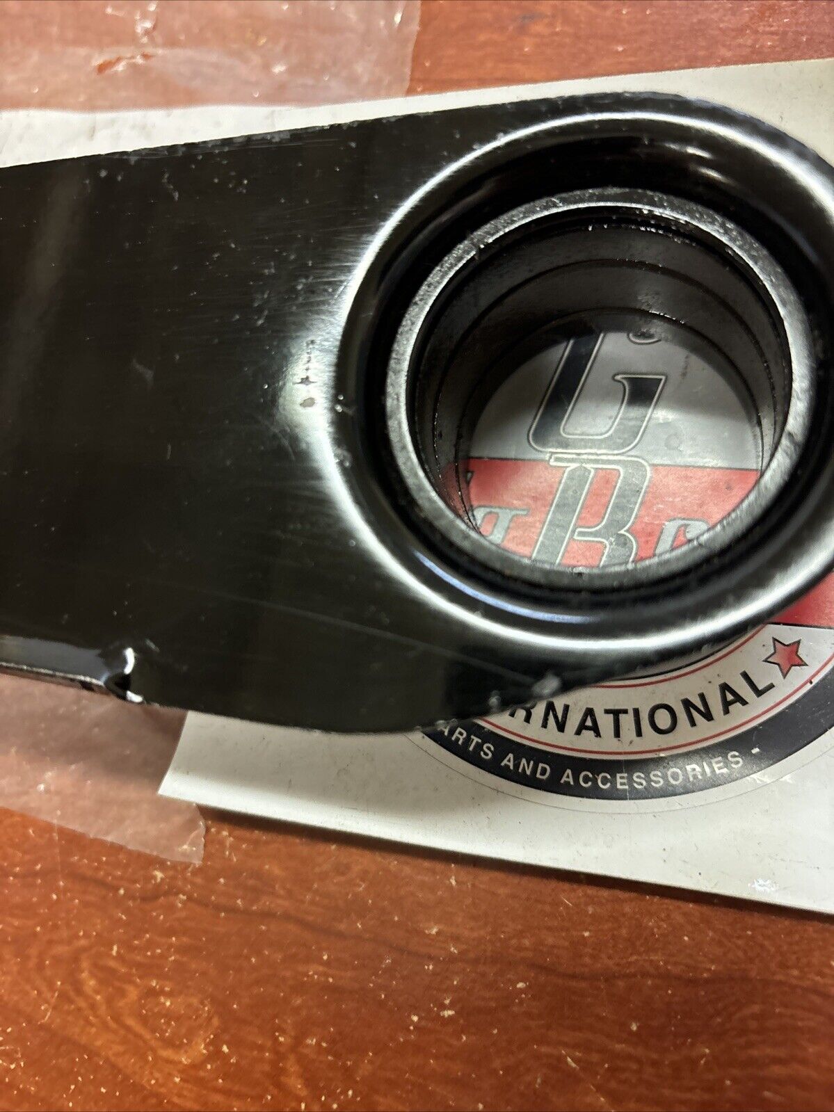 NOS Yamaha GP246F GP292F GS300 SM292F REAR ARM PIVOT 853-47362-00-00 Y184