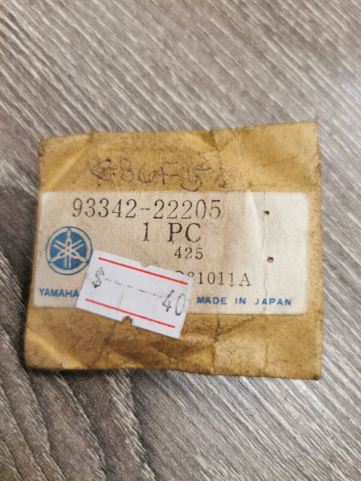 NOS YAMAHA SR400 TZ125 MX250 YZ250 BEARING 93342-22205-00 Y57