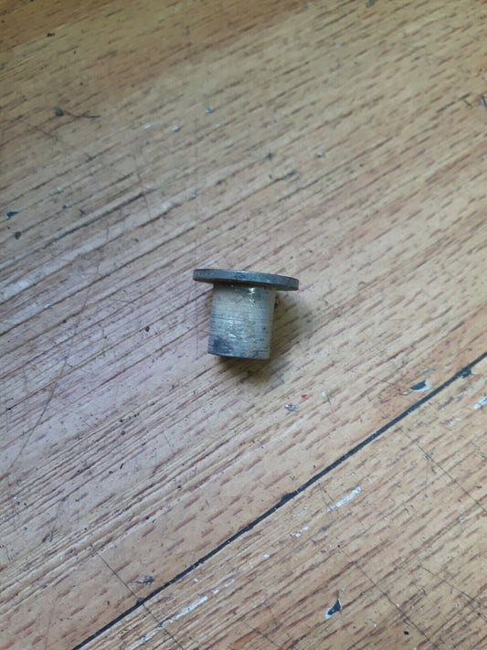 Honda XR100R 1986 chain guard collar spacer washer