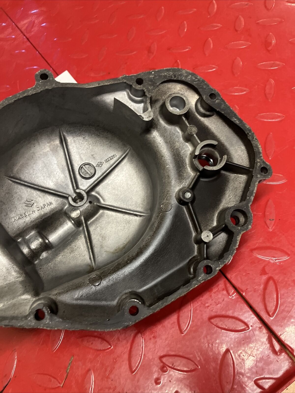 Suzuki DS100 1978 Right crankcase clutch cover