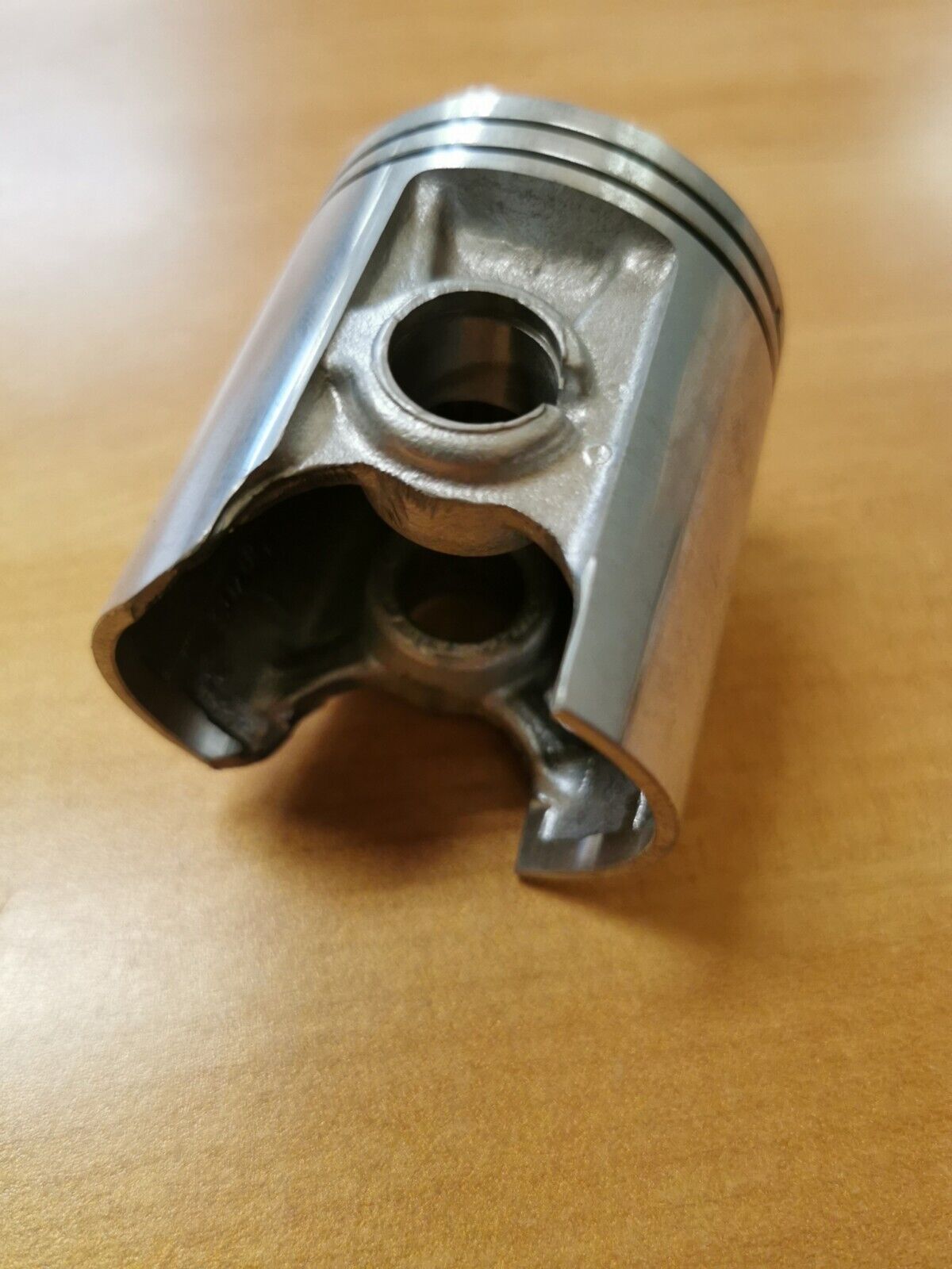 NOS SUZUKI RM125 1977 PISTON 12110-41311-050 S7