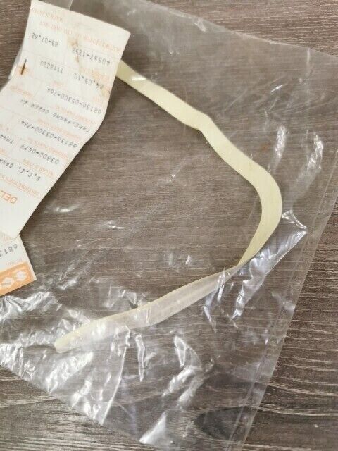 NOS SUZUKI GN125 1982 1983 1989 1991 GN125E TAPE FRAME COVER 68136-05300-764 S45
