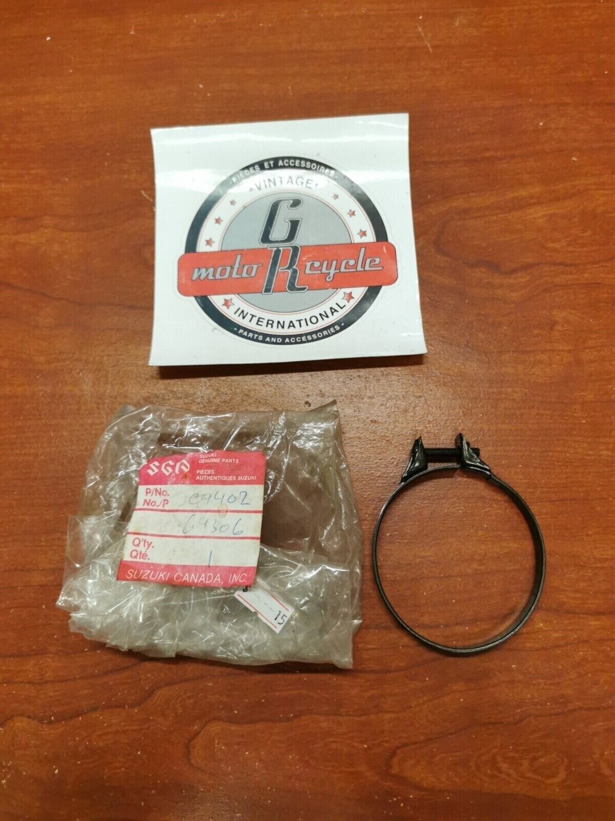 NOS Suzuki GSX1100 GS1000 GR650 DR500 CLAMP 09402-64306 SUB. 09402-64203 S18