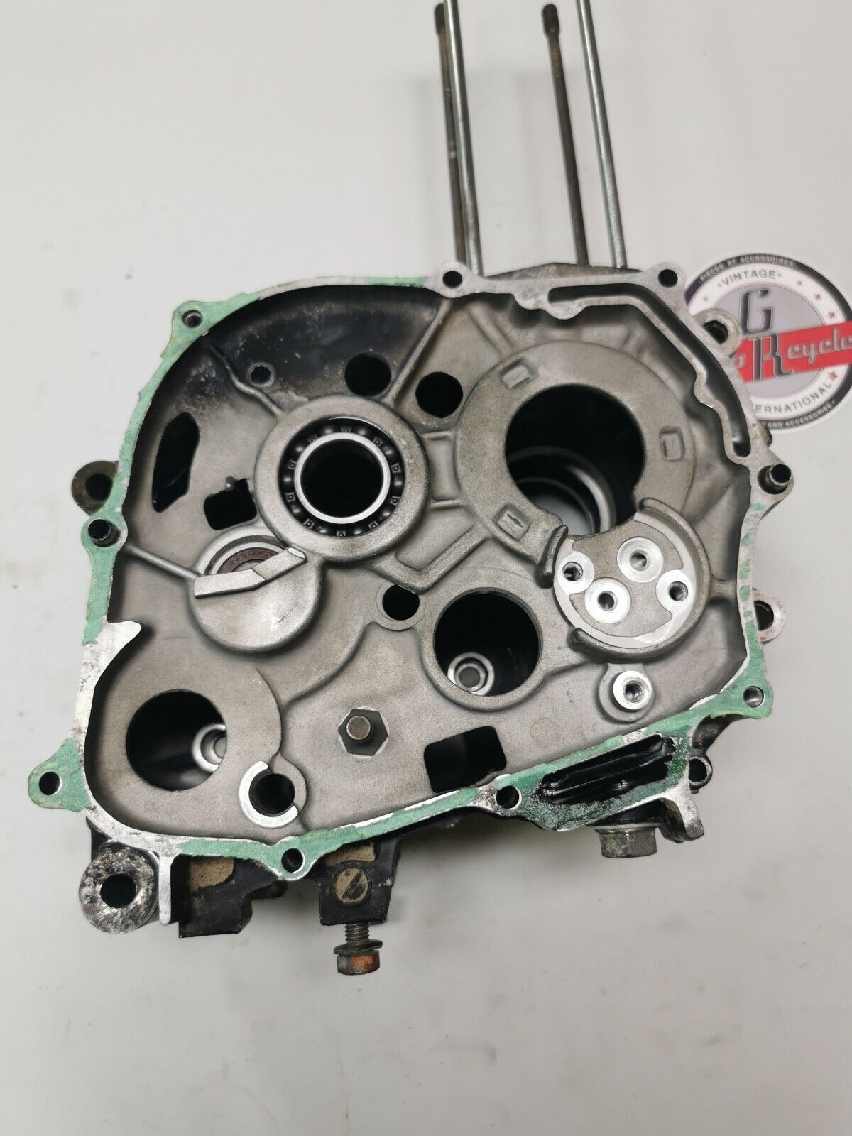 Honda XR100R 1986 crankcase left right 1983 1984 1985 1987 11100-KA9-681