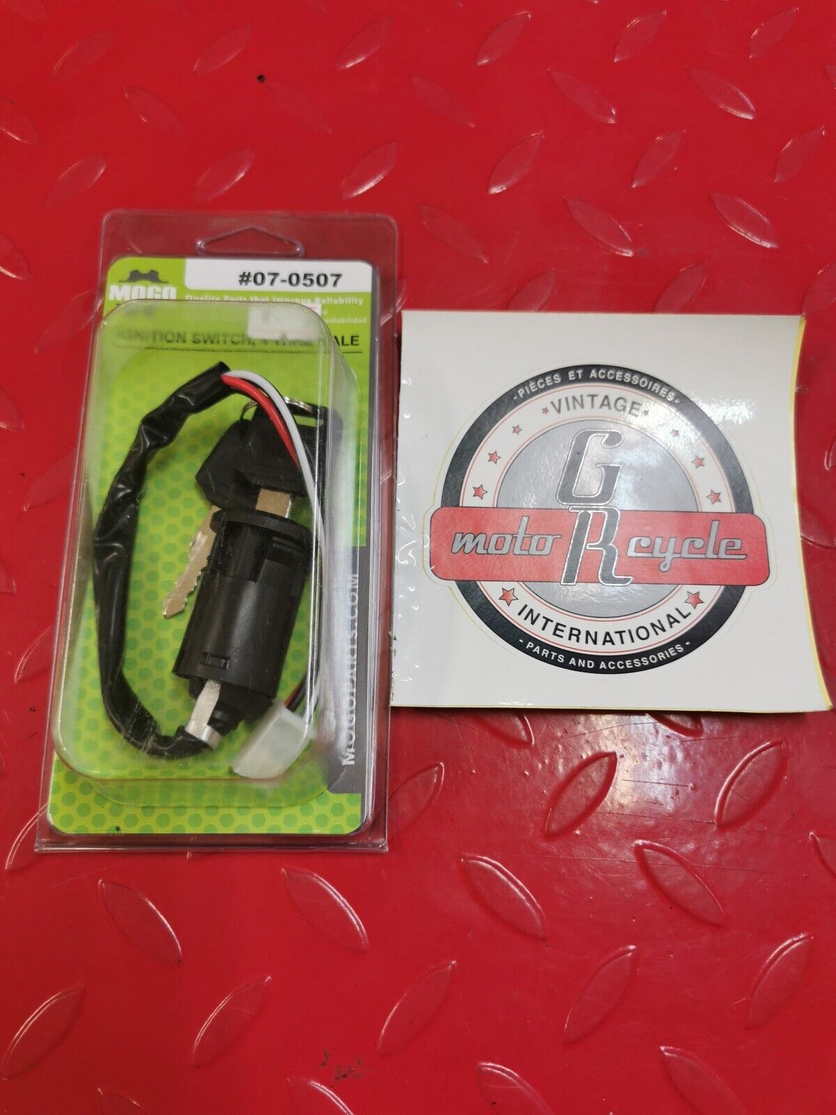 NOS MOGOPARTS Ignition Key Switich Sealed 4 Wire MALE 217094 07-0507 J3