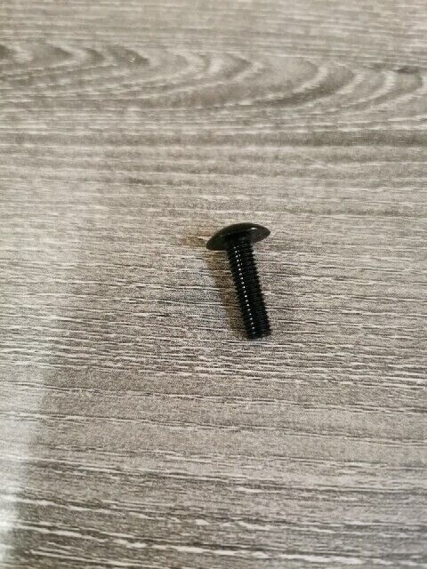 NOS SUZUKI GS500F 2004 - 2009 GSXR1000 2005 - 2008 SCREW 5X18 09125-05133 S47
