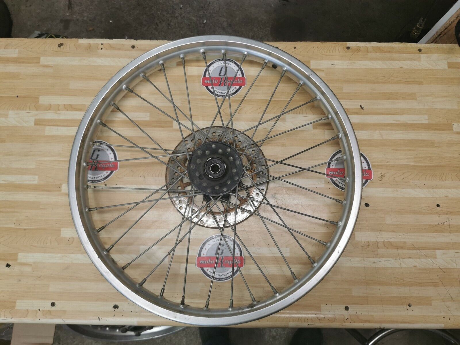 Yamaha DT200 1986 front wheel hub spoke rim disk