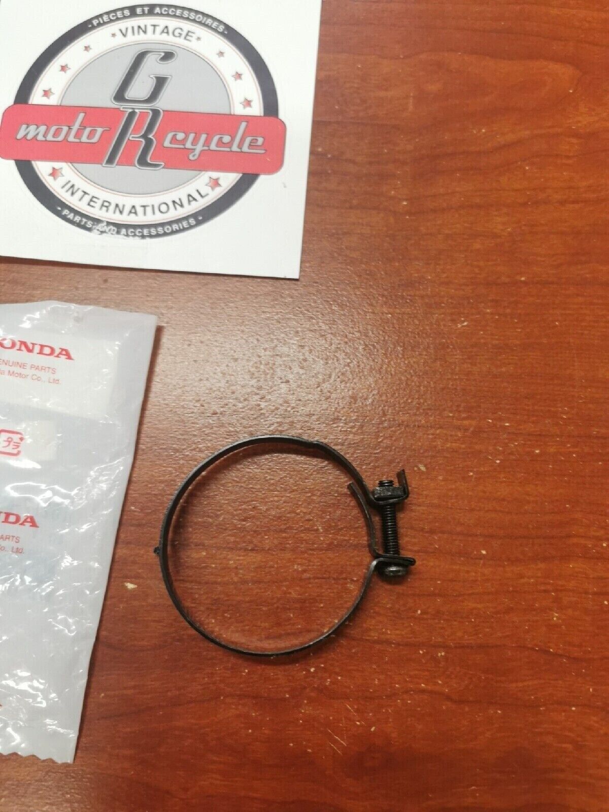 NOS Honda 2005 - 2011 TRX500 INSULATOR BAND 16217-MW4-000 H36