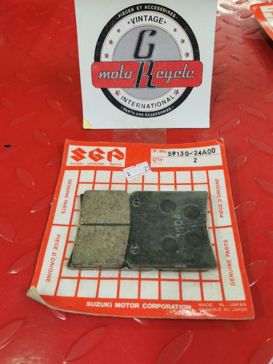 NOS SUZUKI GV1400 1986  PAD SET 59130-24A00 SUB BY  59100-38820  S12