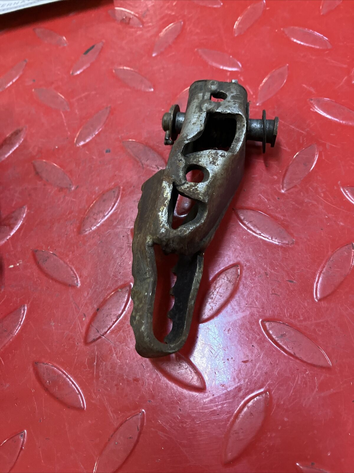 Honda CR250R 1988 left right footpeg footrest foot peg rest step 50616-KS7-830 2
