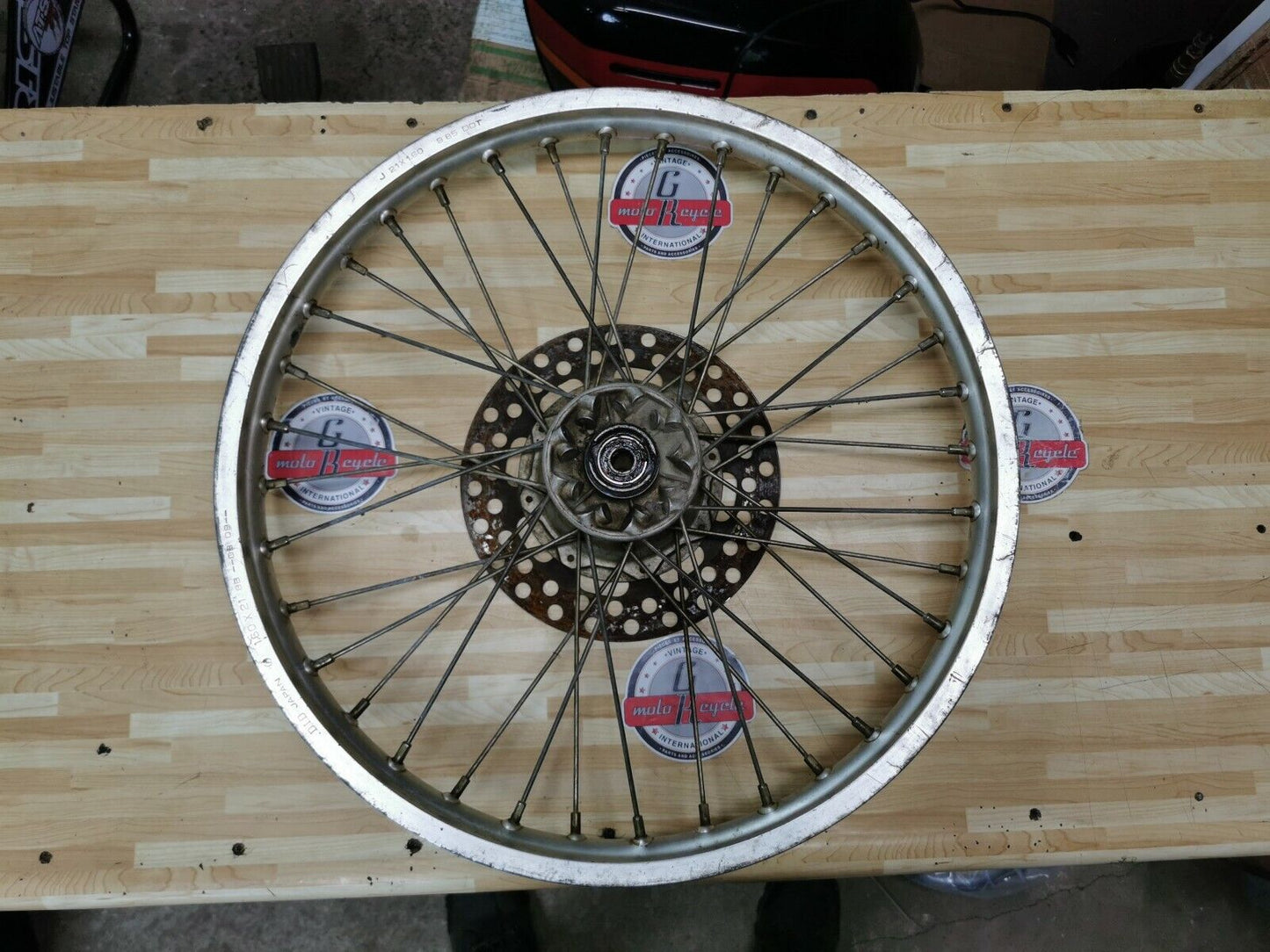 Kawasaki KDX200 1986 front wheel hub rim spoke