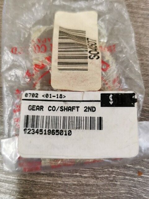 NOS HONDA ATC200X 1983 - 1985 GEAR COUNTERSHAFT SECOND 33T 23451-965-010 H112