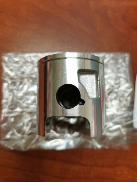 NOS Kawasaki 1989 KX125 PISTON-ENGINE 13001-1315 SUB 13001-1303 K37