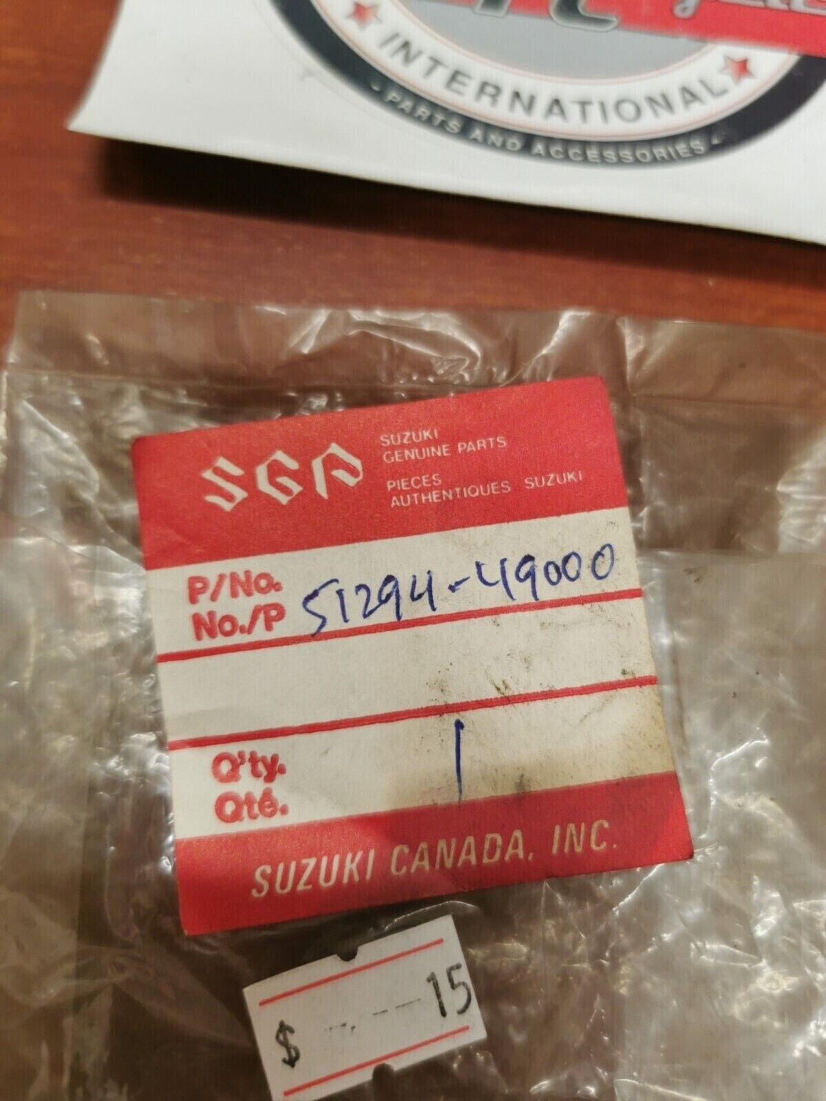 NOS Suzuki GS1000 RM250 GS850 GS1100 RM400 FRONT FORK CAP 51294-49000 S17