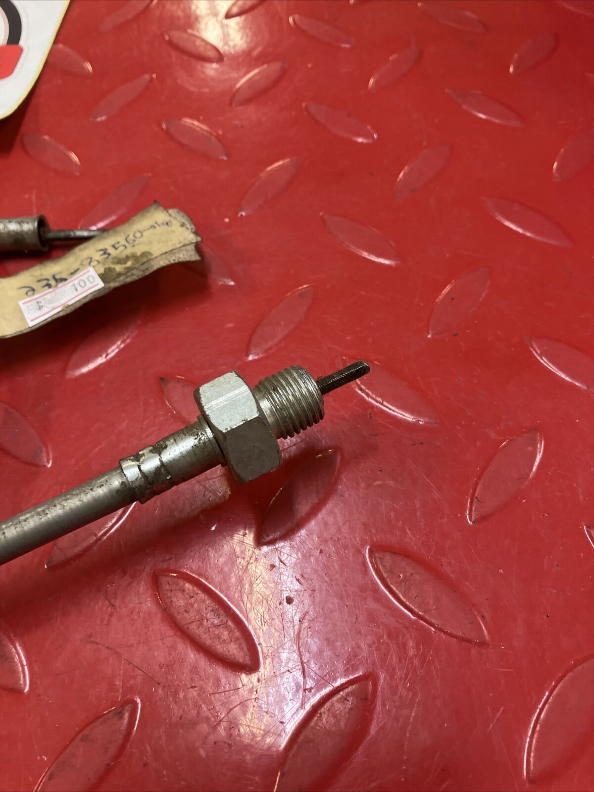 NOS Yamaha DS6 1969 1970 R3 TACHOMETER CABLE 235-83560-01-00 Y35