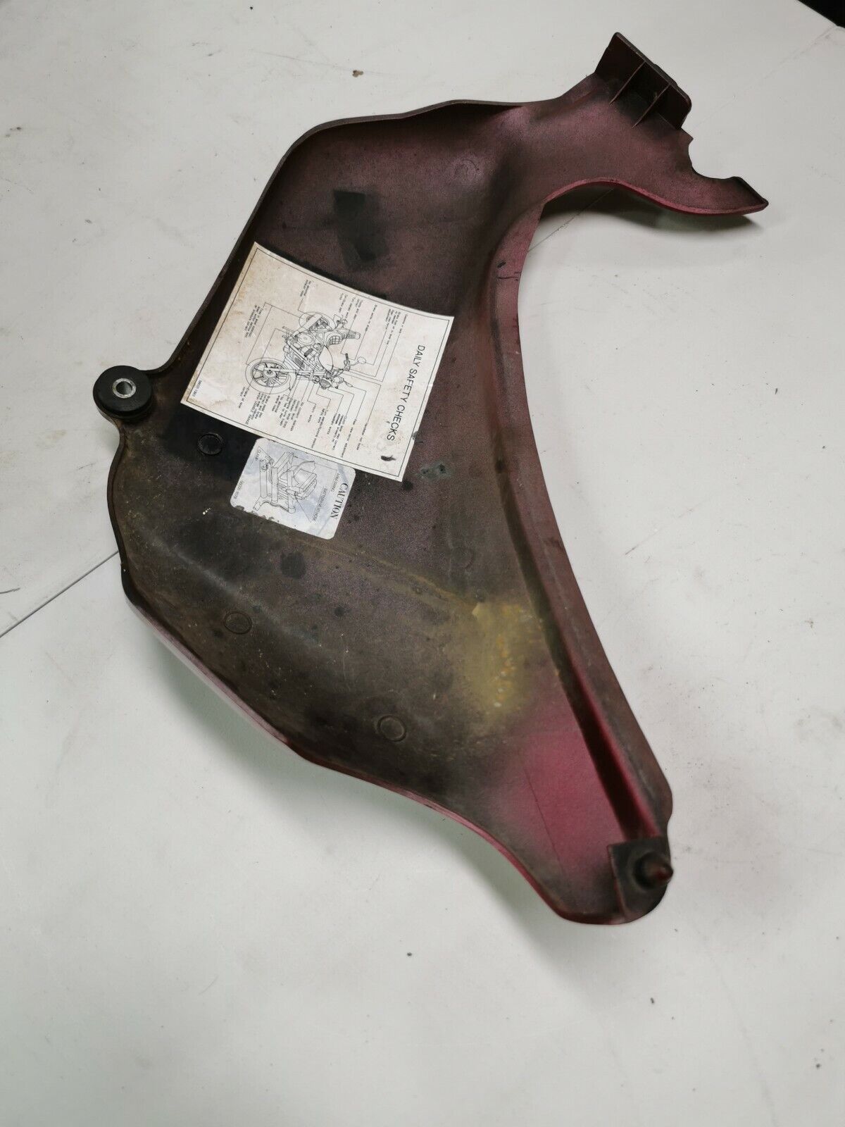 Kawasaki Vulcan 500 EN500 1995 right side cover panel