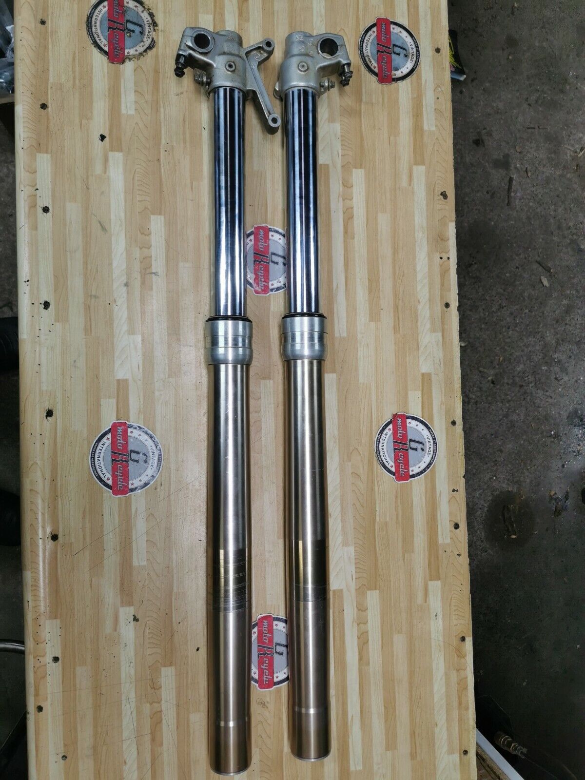 Kawasaki KX250F 2005 Front fork shock absorber damper GOOD left right