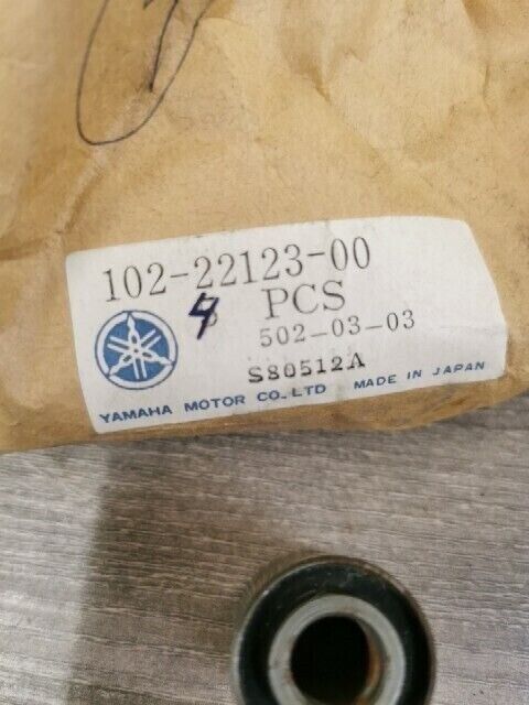 NOS YAMAHA TTR50E PW80 TTR90 YGS1 GT1 MX80H MJ2 BUSHING 102-22123-00-00 Y155