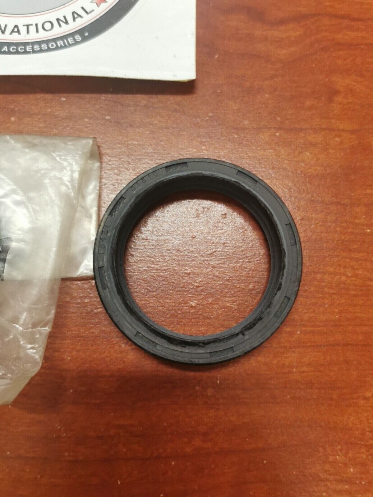 NOS Kawasaki ZX1100 ZX750 ZR1100 OIL SEAL 92049-1392 K35