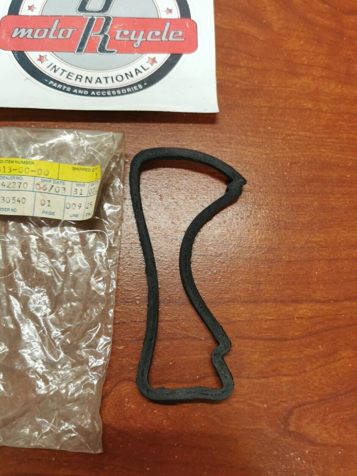 NOS Yamaha FLASHER LENS GASKET 2EK-83313-00-00 Y71