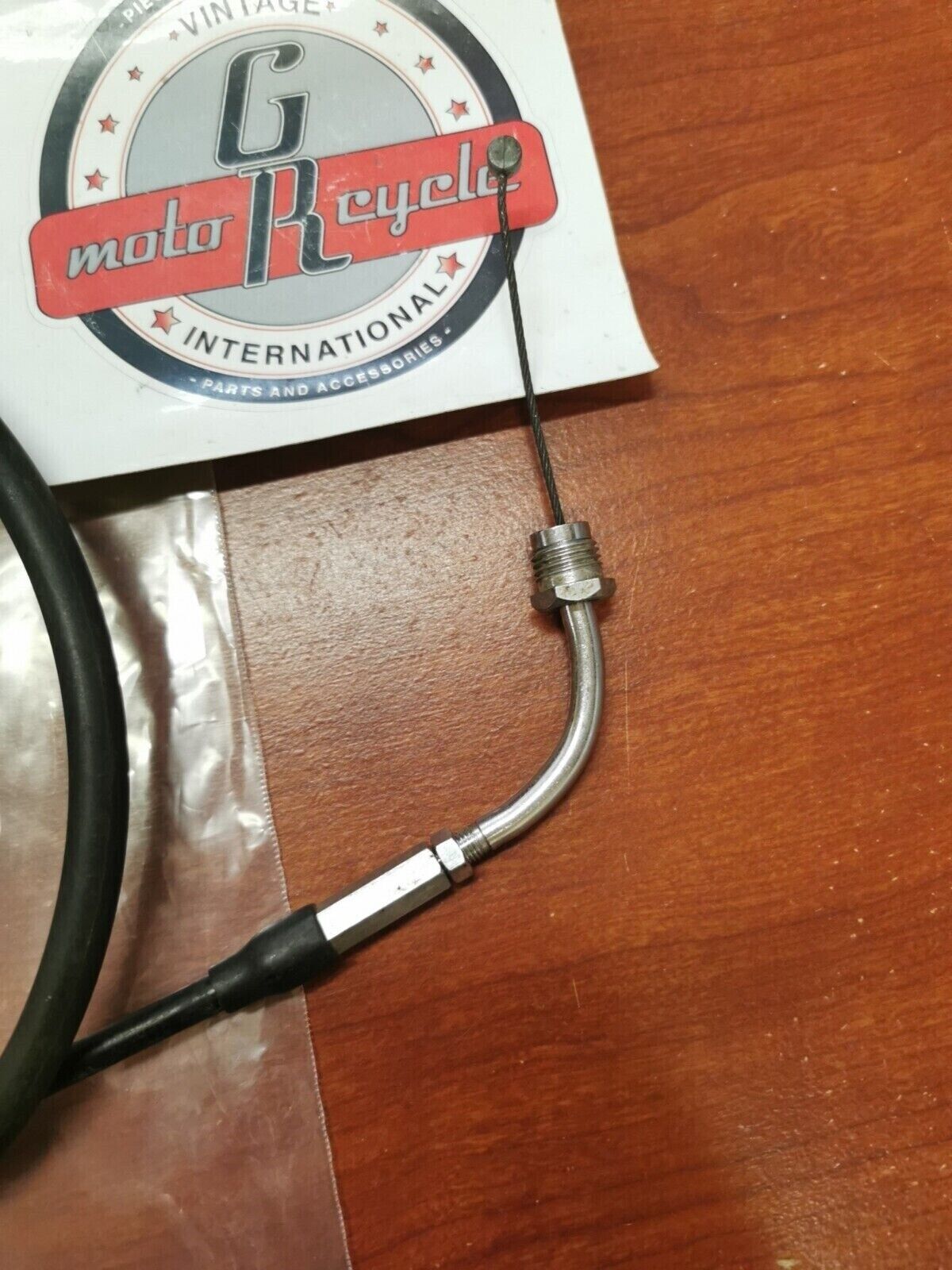 NOS Yamaha SR500 THROTTLE CABLE 1 2J2-26311-01-00 SUB. 2J2-26311-10-00 Y88