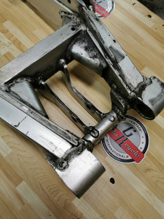 Suzuki RM125 1983 swingarm rear swinging arm