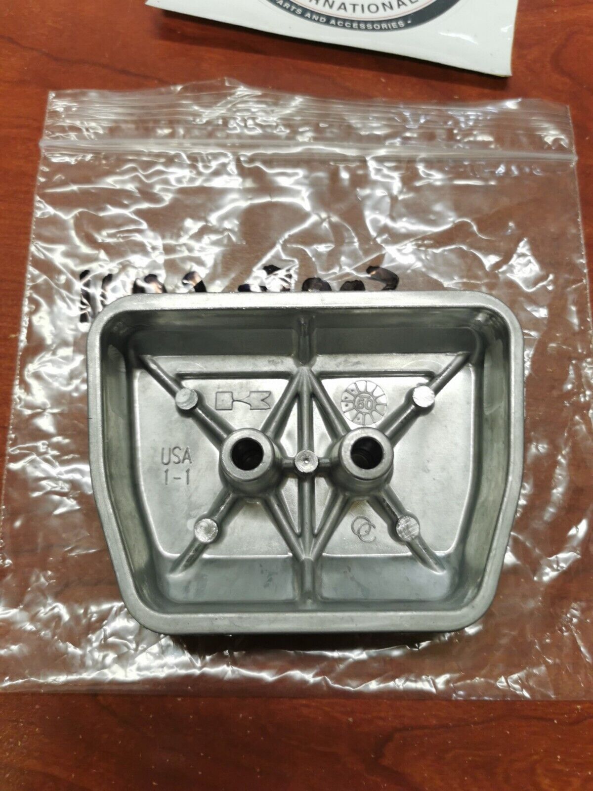 NOS Kawasaki ROCKER VALVE COVER 11022-7003 K34