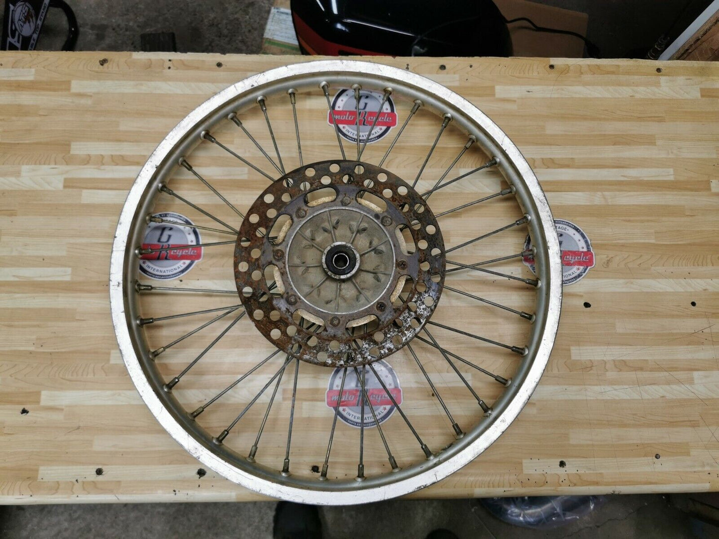 Kawasaki KDX200 1986 front wheel hub rim spoke