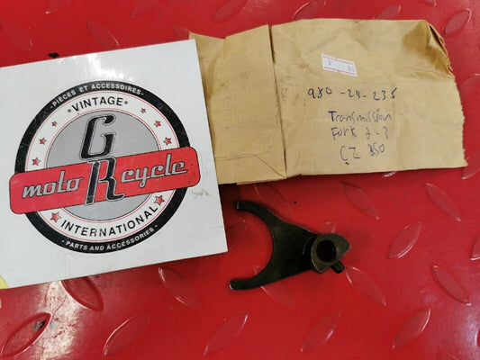 NOS JAWA CZ250 TRANSMISSION FORK 2- 3  980-24-235   A3