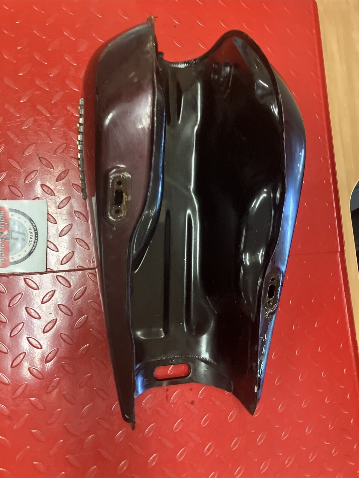 Yamaha XV750 1981 1982 1983 Virago 750 Fuel tank gas petrol reservoir