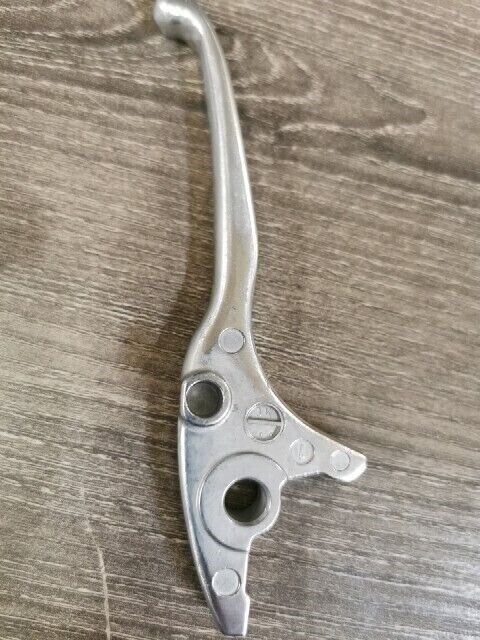 NOS YAMAHA VMAX VX800V VX750U VT600F HOSE CLAMP ASSY 8CR-83912-00-00 Y108
