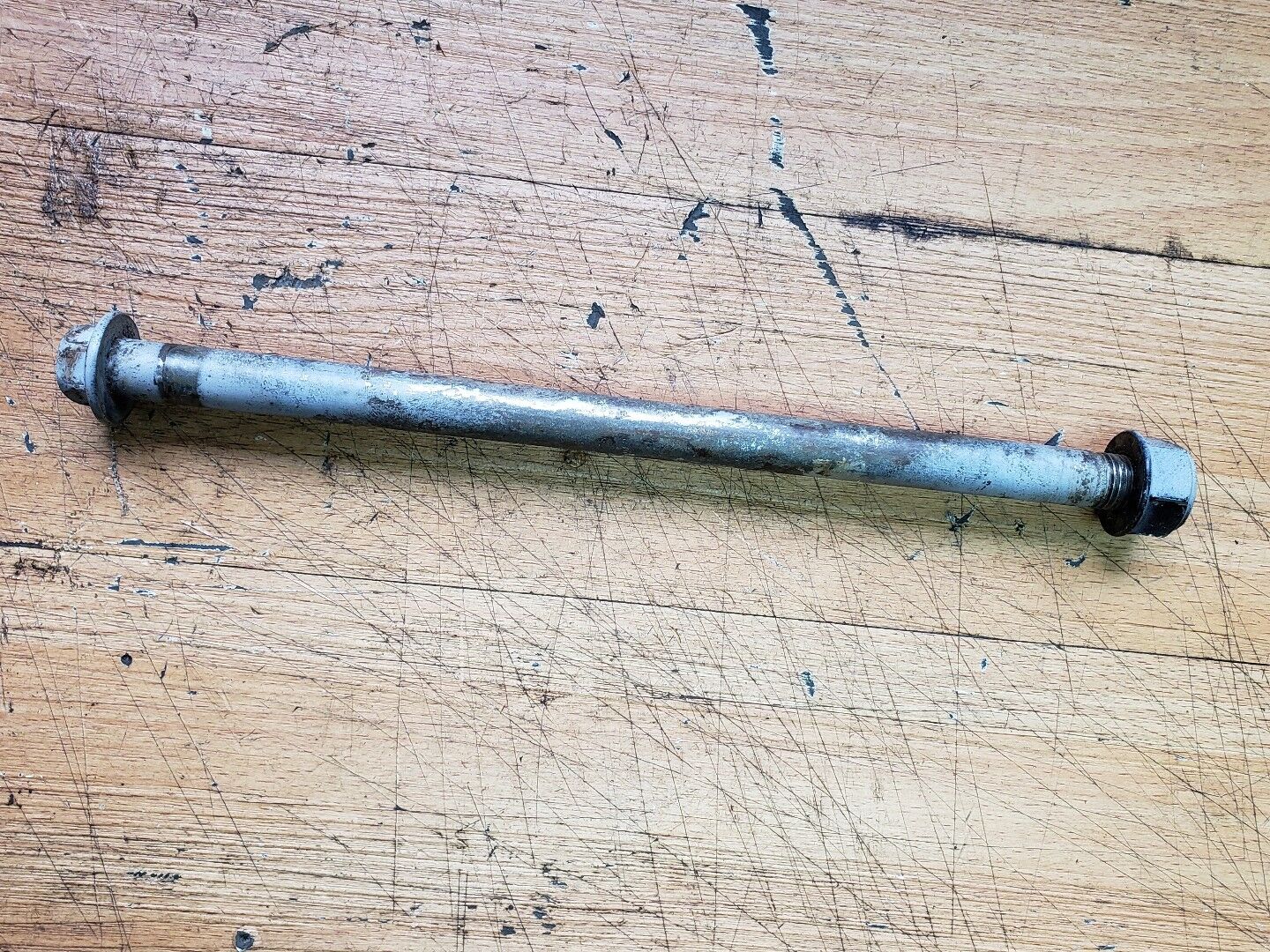Honda XR200R 1984 swingarm pivot bolt swing arm XR200 1984 - 1991