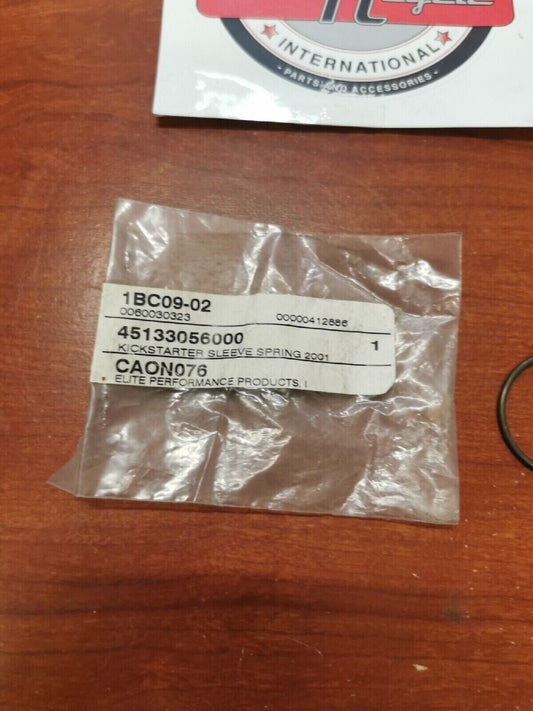 NOS KTM 50 SENIOR MINI 50SX KICKSTARTER SLEEVE SPRING 2001 45133056000 KT4