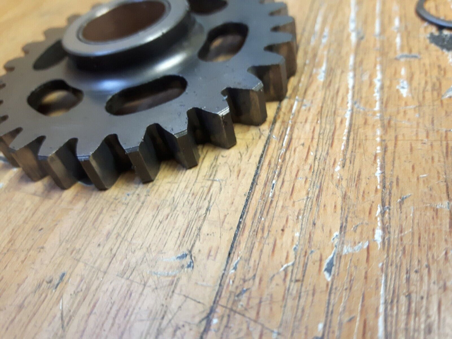 Suzuki RM250 1990 kickstarter kick starter idle gear guide RMX250 26232-40200