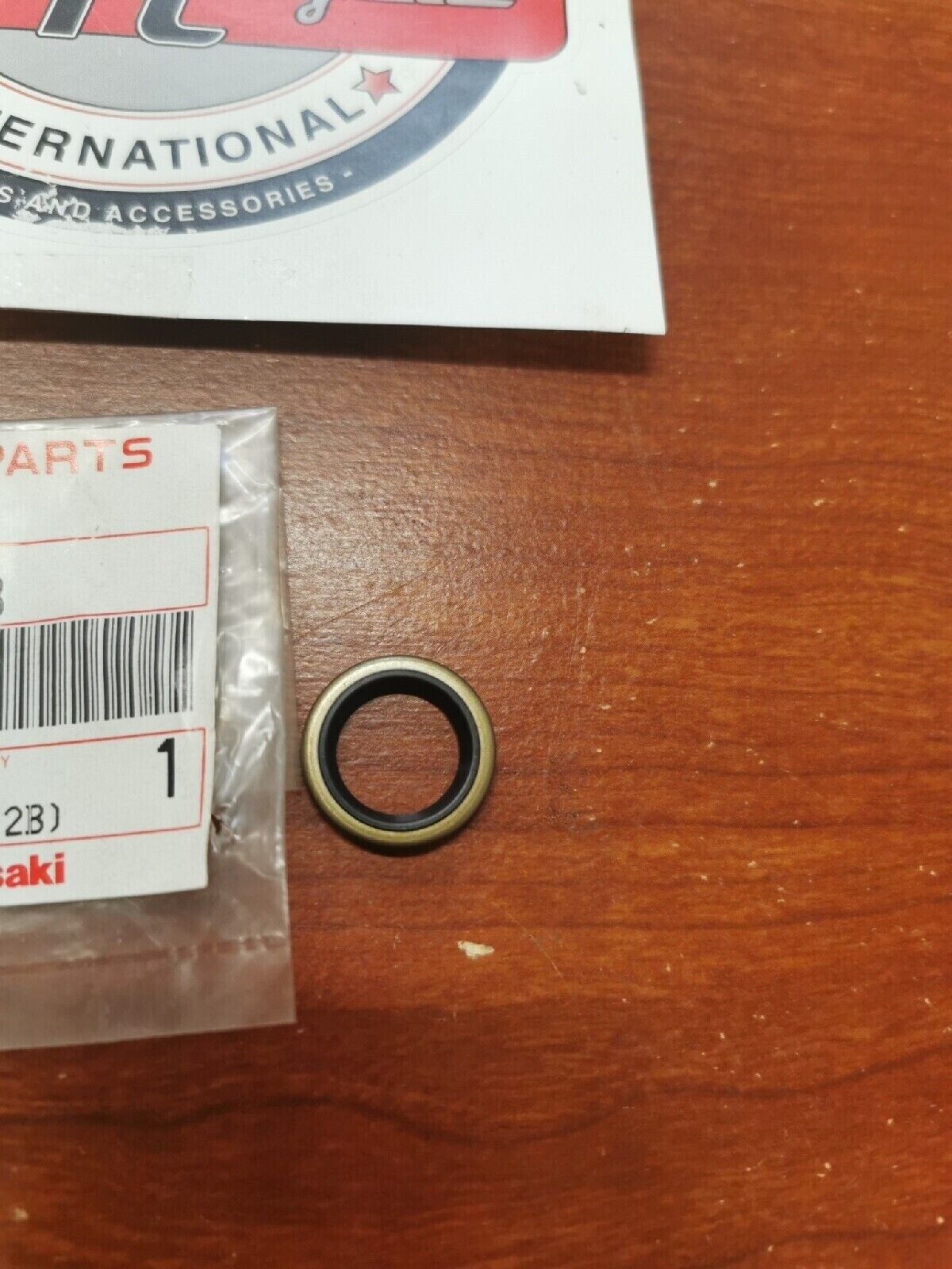 NOS Kawasaki VN900 VN800 ZX1200 VN1700 VN2000 OIL SEAL 92049-1398 K27