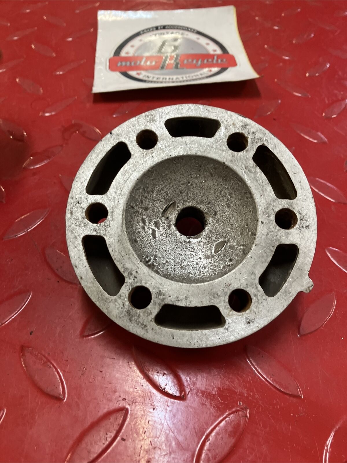 Suzuki RM125 1982 cylinder head jug barrel cover 1983 2