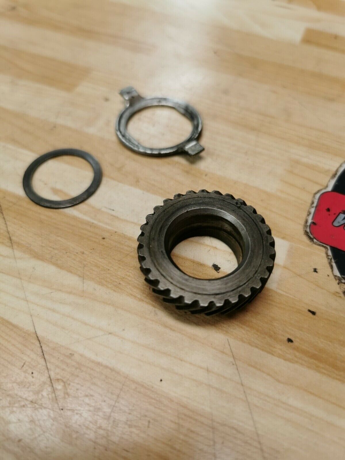 Yamaha DT125 1980 speedometer drive gear washer plate DT175 1981 XT125 XT200
